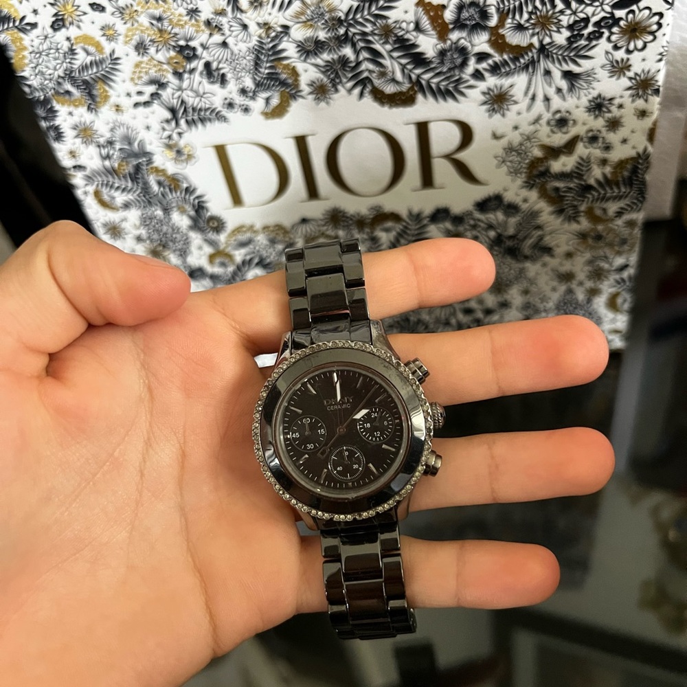 DKNY WATCH FOR SALE!